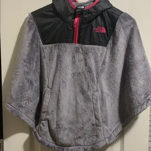 The North face girls poncho hoodie